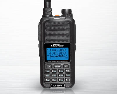 LT-9600U V雙段多功能業(yè)余對講機